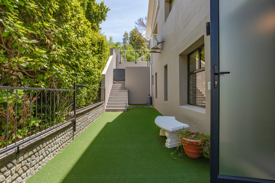 4 Bedroom Property for Sale in Courtrai Western Cape